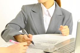 定款を作製および定款の認証